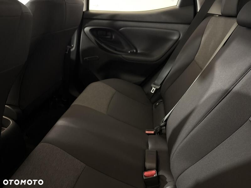 Toyota Yaris 1.0 Active - 20