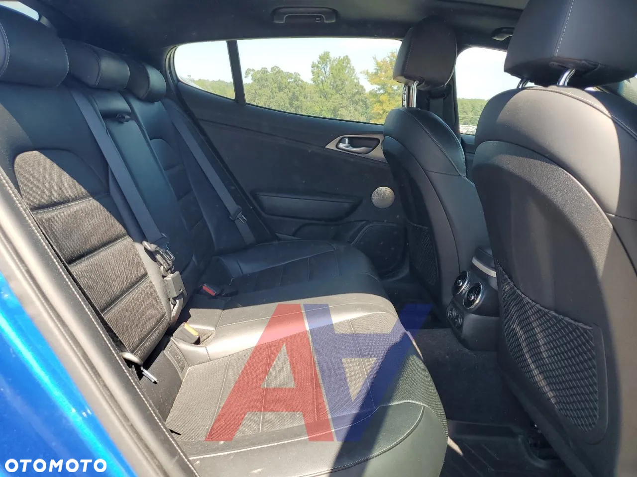 Kia Stinger 3.3 T-GDI V6 GT AWD - 9