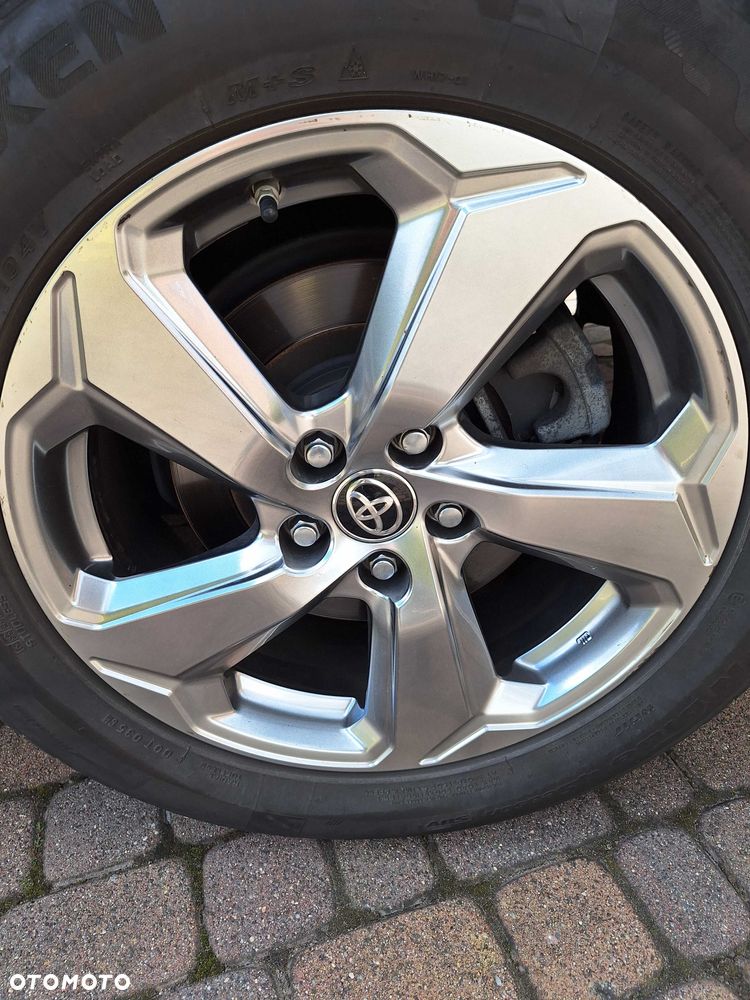 Toyota RAV4 - 5
