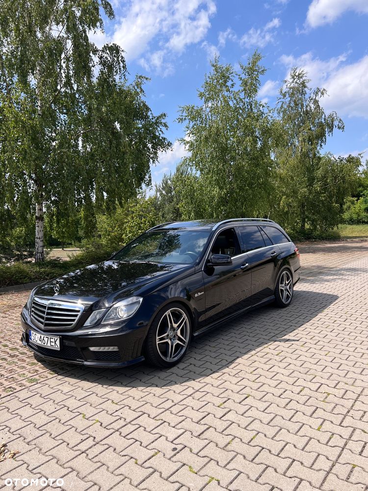 Mercedes-Benz Klasa E 63 AMG - 1
