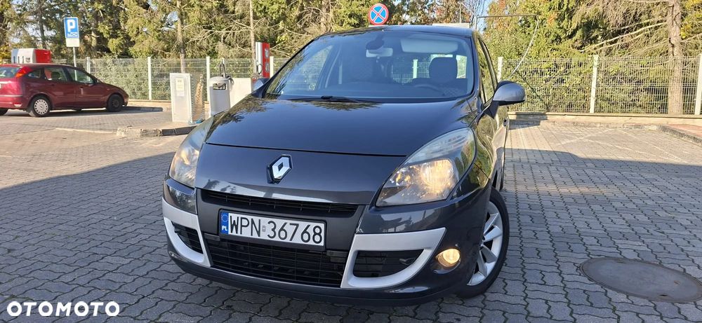 Renault Scenic 2.0 16V Privilege CVT - 24