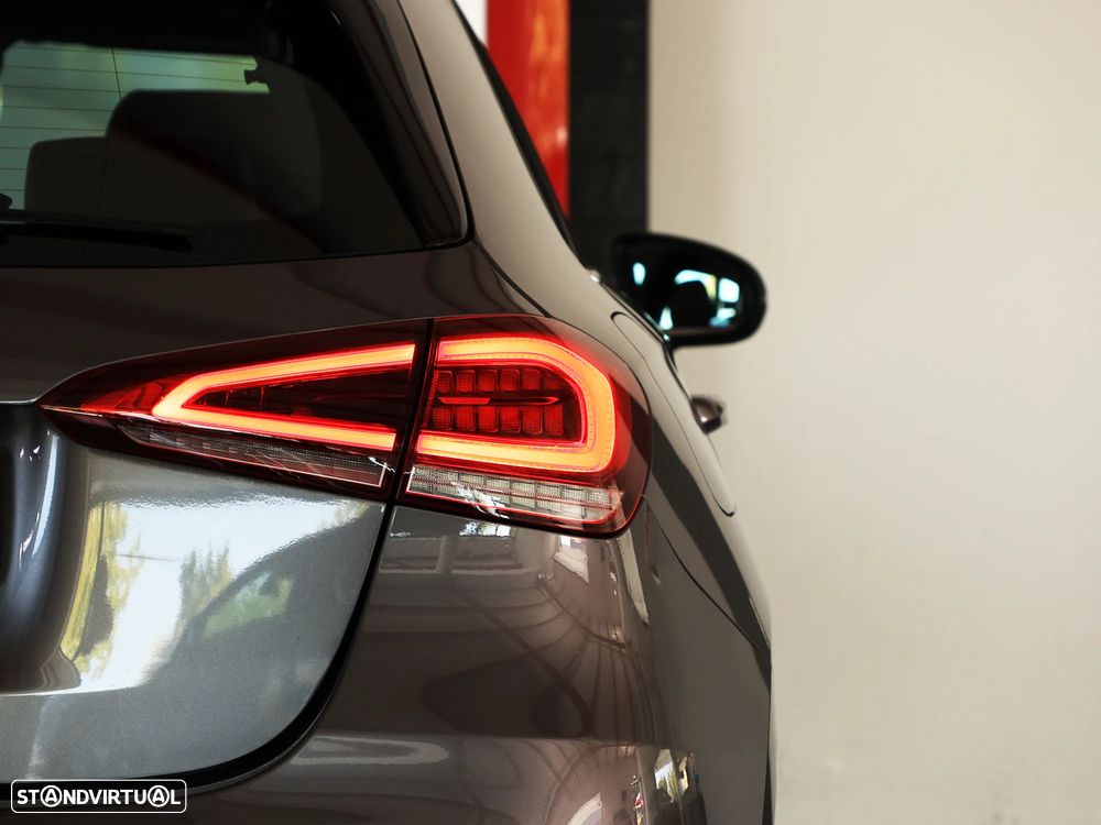 Mercedes-Benz A 250 e Style Plus - 11