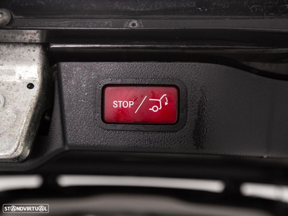 Mercedes-Benz V 220 CDI Compacto Aut. - 16