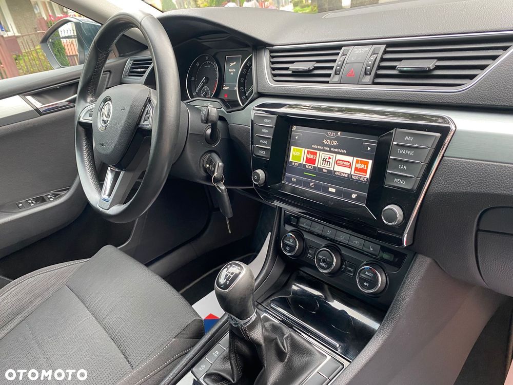 Skoda Superb 2.0 TDI Ambition - 10