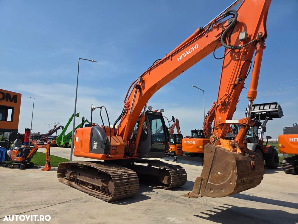 Hitachi ZX225, 23tone, cupa 1,3mc, 2006, 9.558h, Inst hidr picon pe brate, inst hidr rotire pe brate, pregatire GPS trimble, senile late, motor Isuzu 6 cilindri 143CP, FOARTE BINE INTRETINUT-41900 EUR+Tva - 6