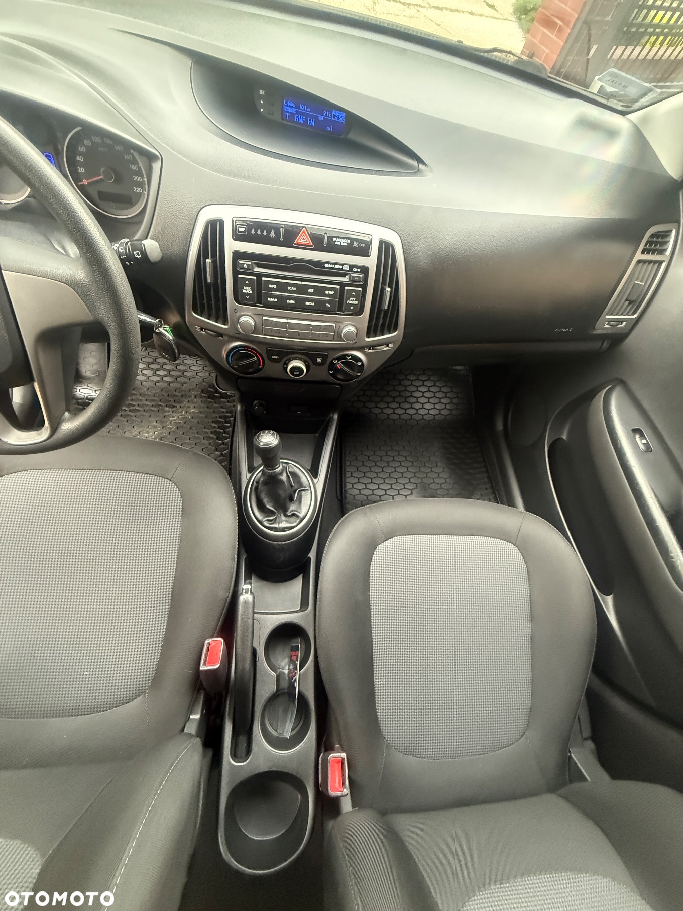 Hyundai i20 1.25 Classic + - 14