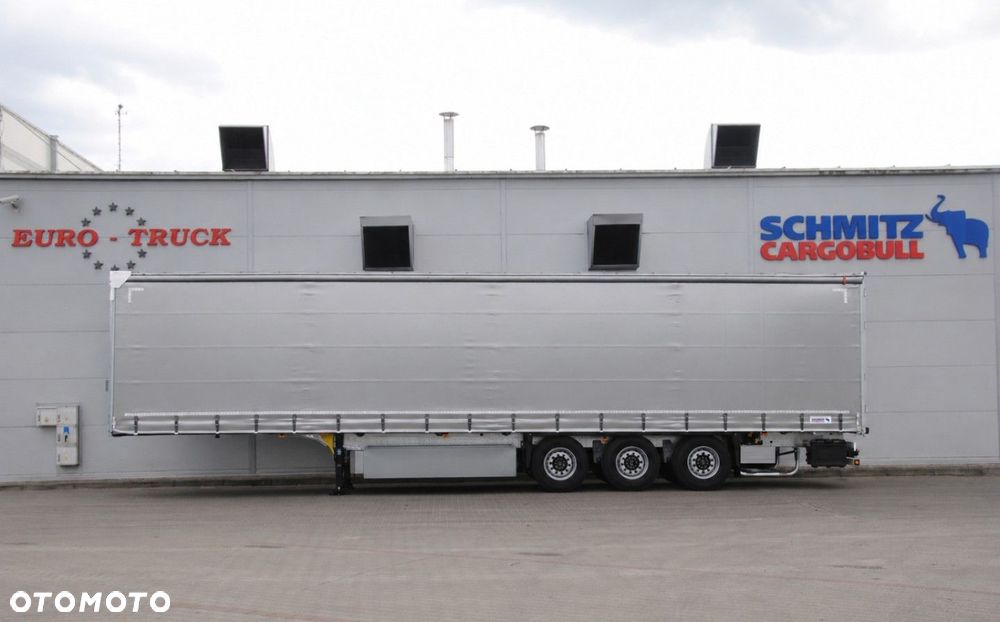 Schmitz Cargobull SCS, Kurtyna - 3