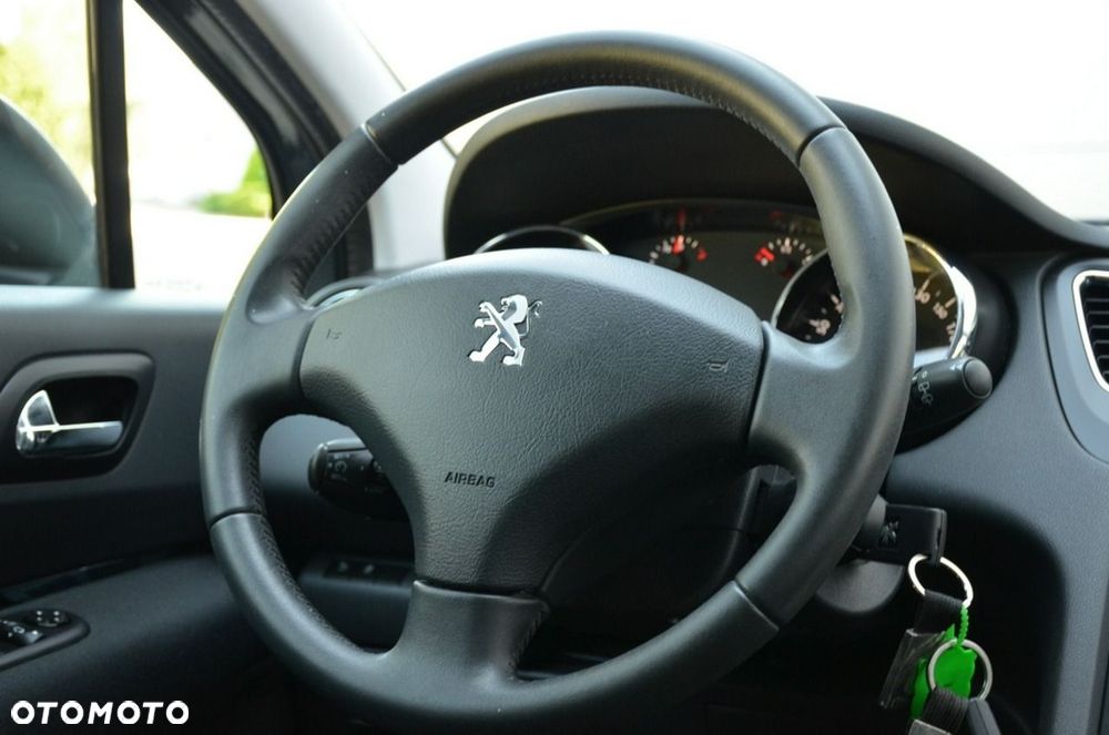 Peugeot 5008 - 34