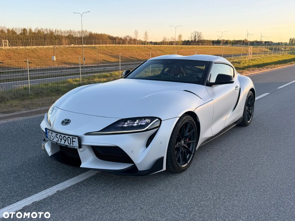 Toyota Supra - 2