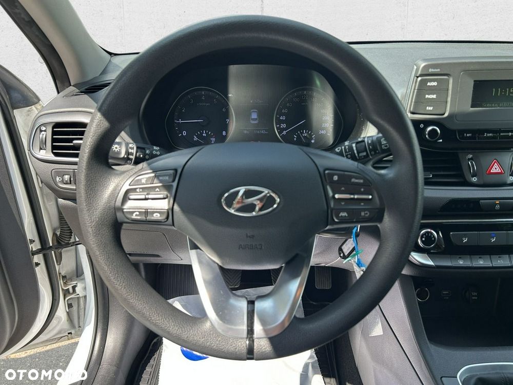 Hyundai i30 - 16
