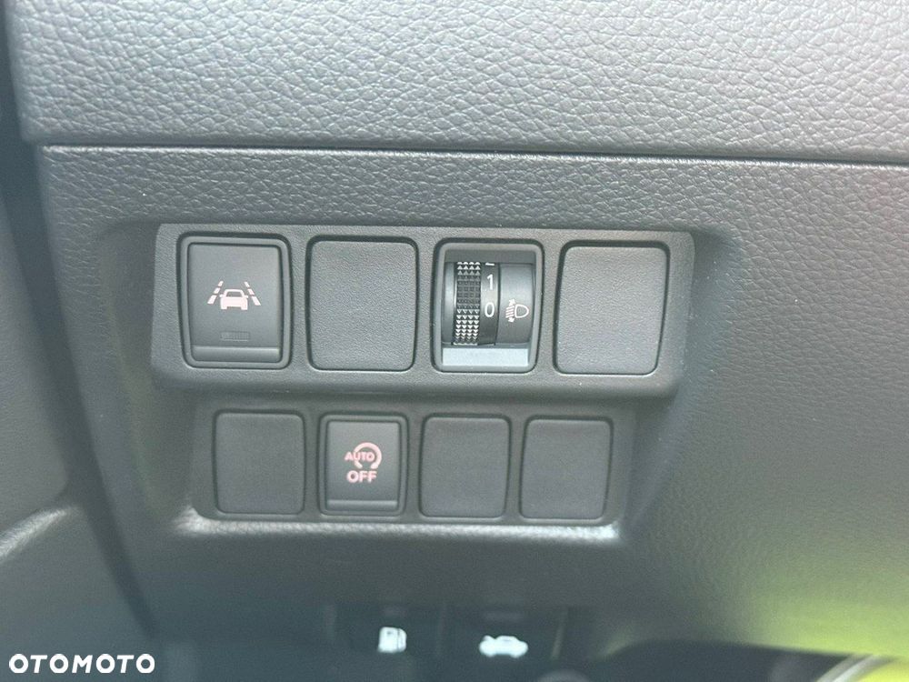 Nissan Qashqai 1.3 DIG-T Tekna+ - 22