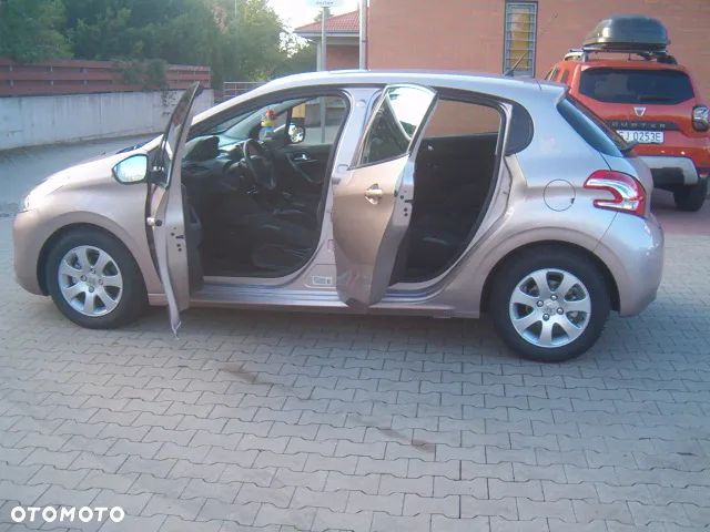 Peugeot 208 1.4 VTi Active - 12
