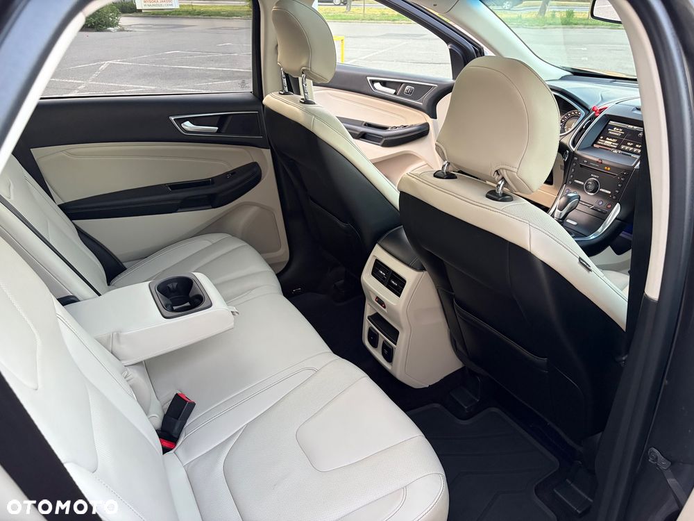 Ford Edge - 25