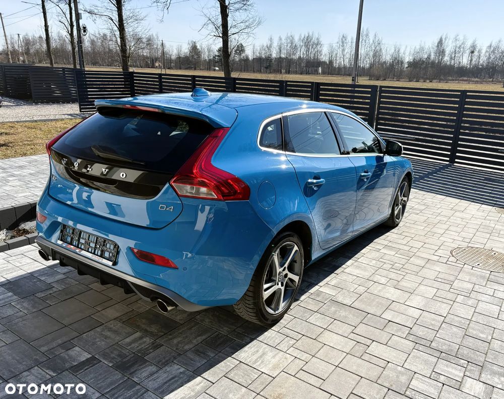 Volvo V40 D4 Geartronic RDesign - 10