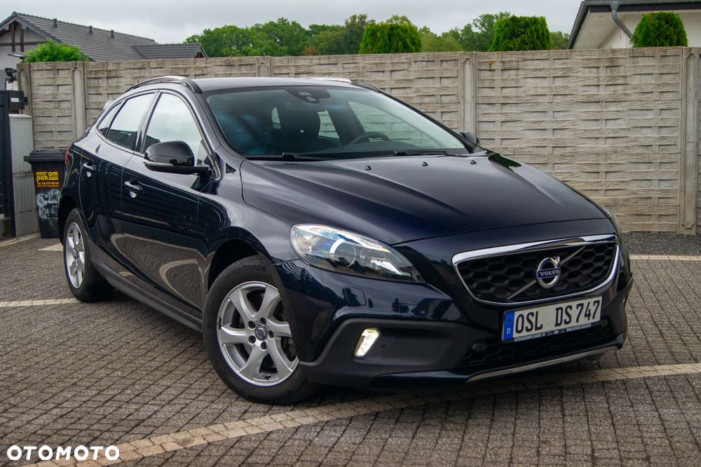 Volvo V40 Cross Country D3 Geartronic Momentum - 2