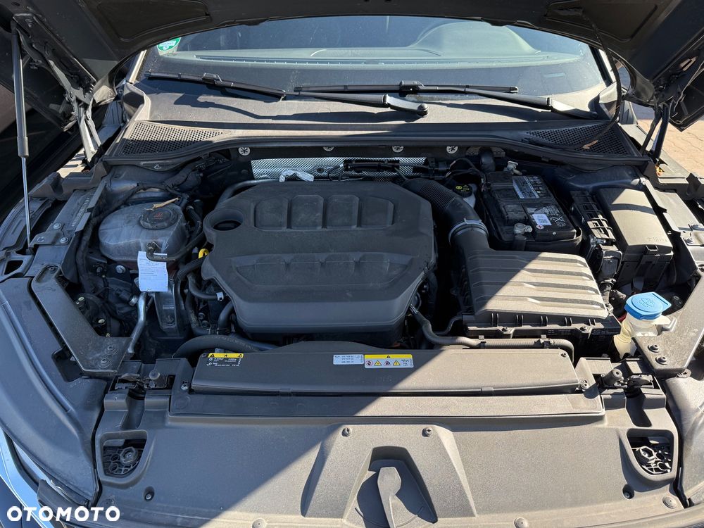 Volkswagen Arteon 2.0 TSI DSG R-Line - 25