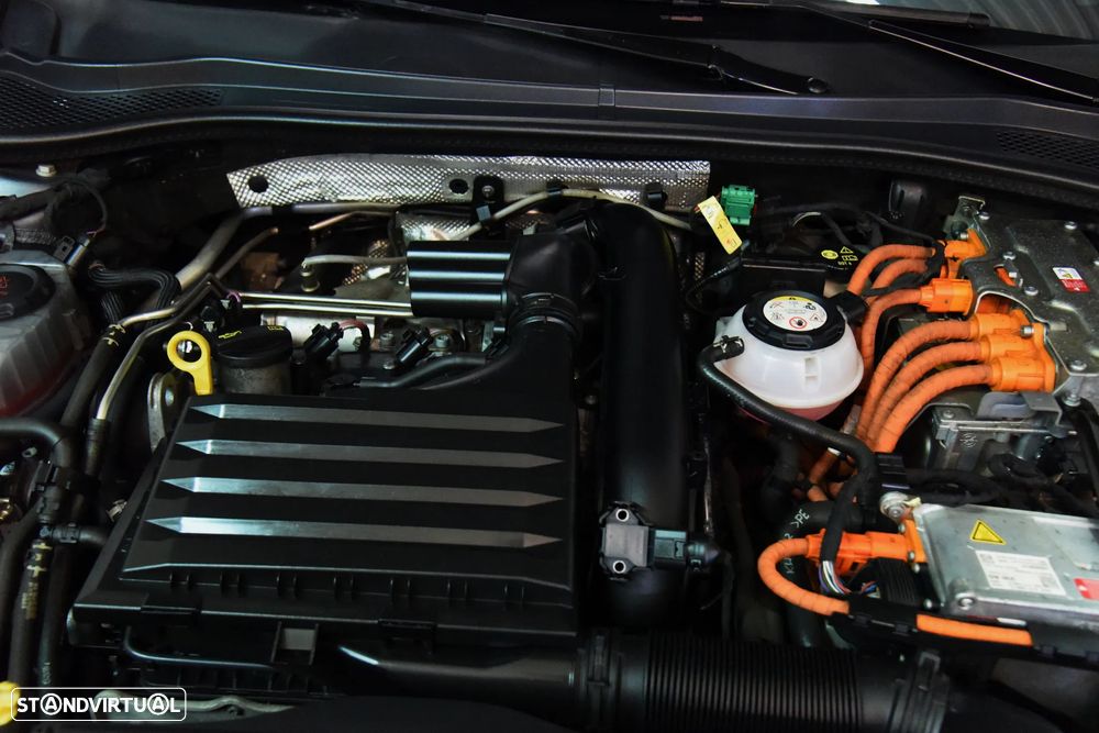 SEAT Leon 1.4 e-Hybrid FR DSG - 11