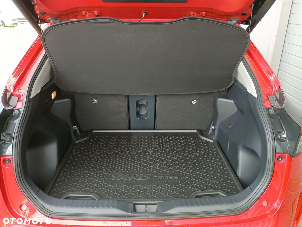 Toyota Yaris Cross Hybrid 1.5 Executive - 24