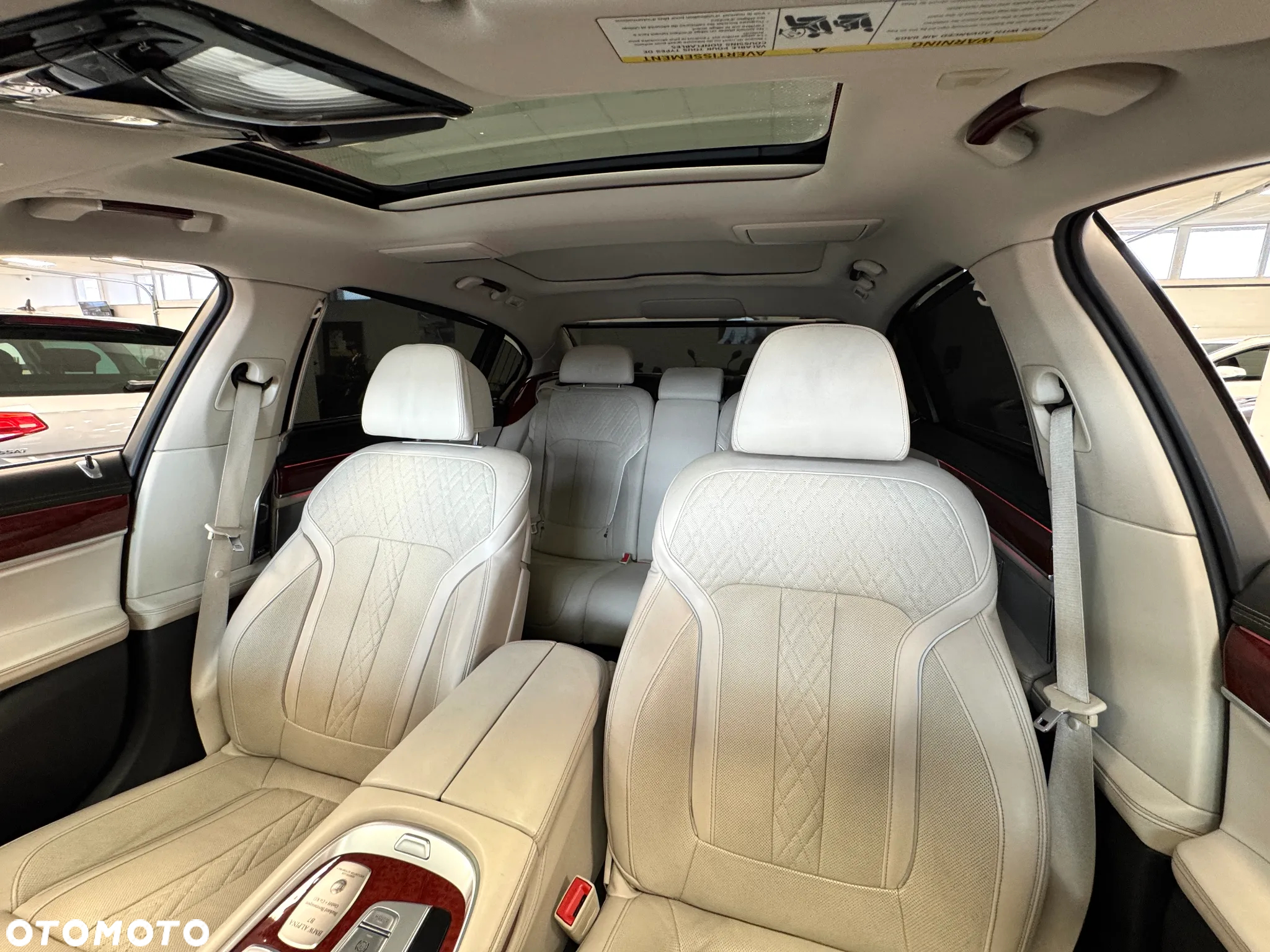 BMW-ALPINA B7 Biturbo - 29
