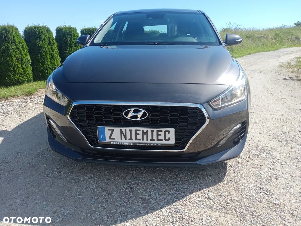 Hyundai i30 1.6 D Comfort - 4