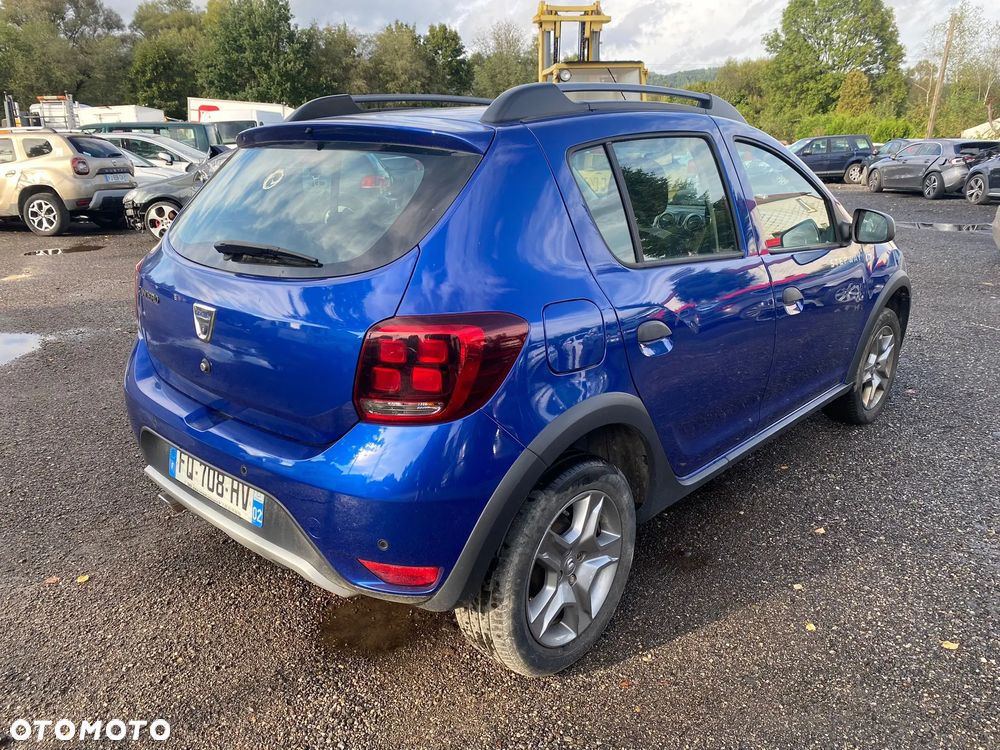 Dacia Sandero Stepway Blue dCi 95 Prestige - 8