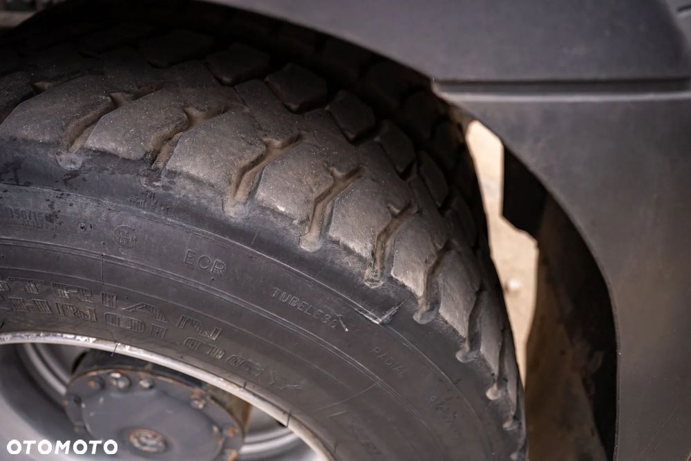 Mercedes-Benz Arocs 3746 MP5 10m3 rok 2022 Putzmeister - 38