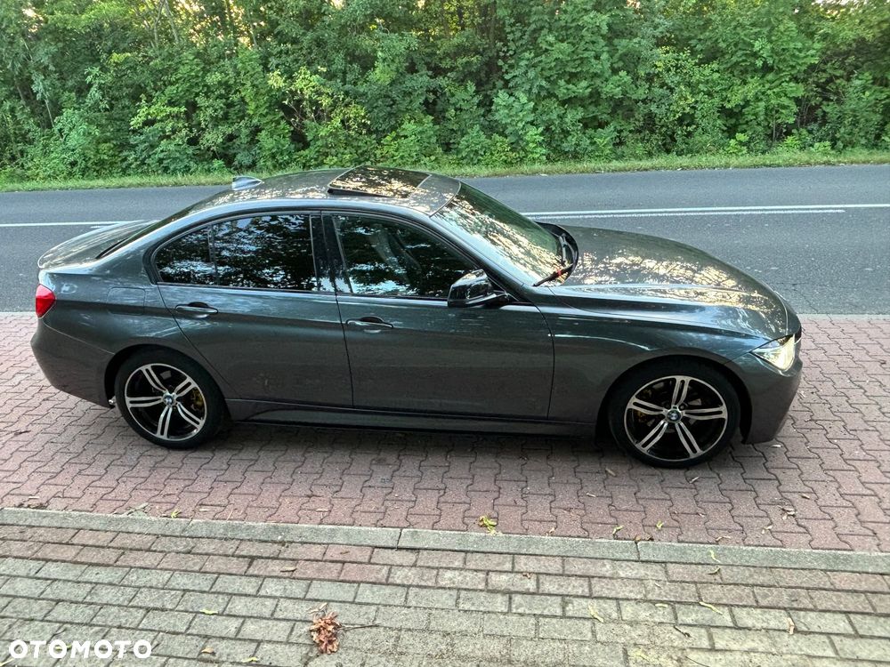 BMW Seria 3 320d M Sport EU6 - 11
