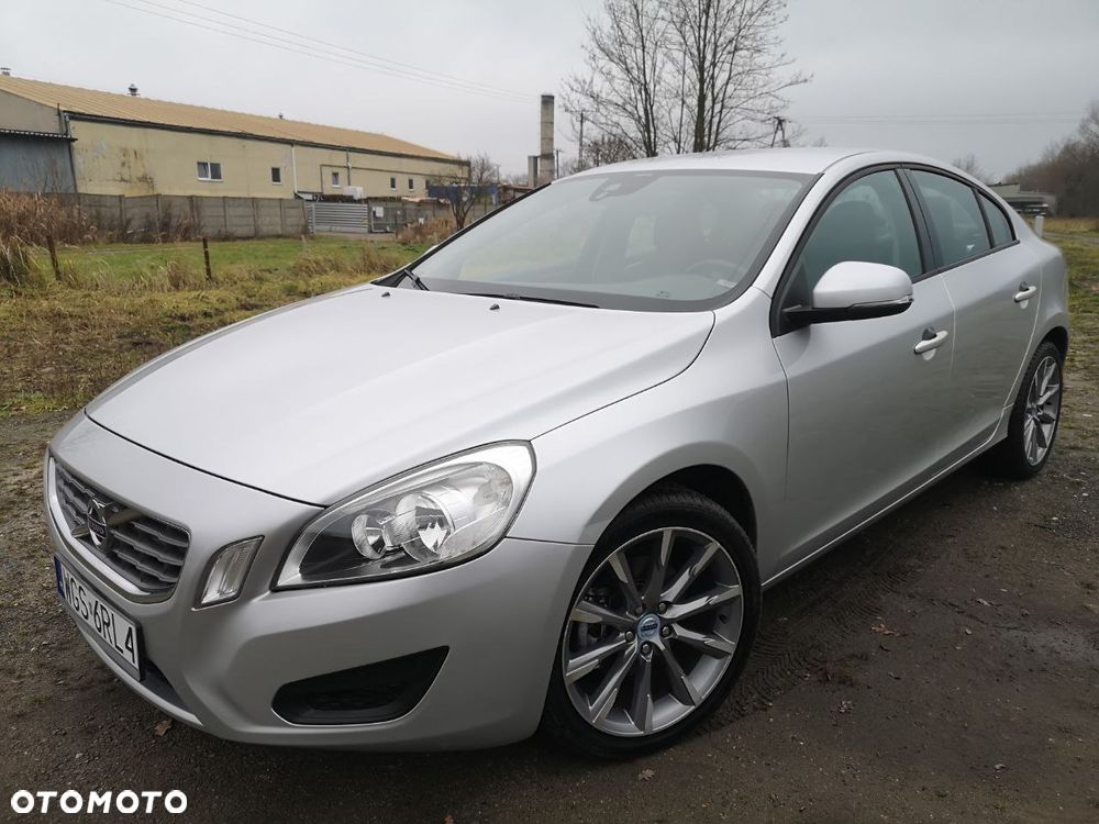 Volvo S60 DRIVe Momentum - 3