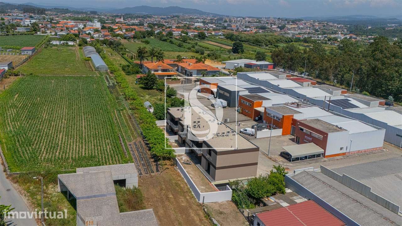 Apartamento T1+1, novo, em fase final de acabamentos — Barcelos - Grande imagem: 3/42