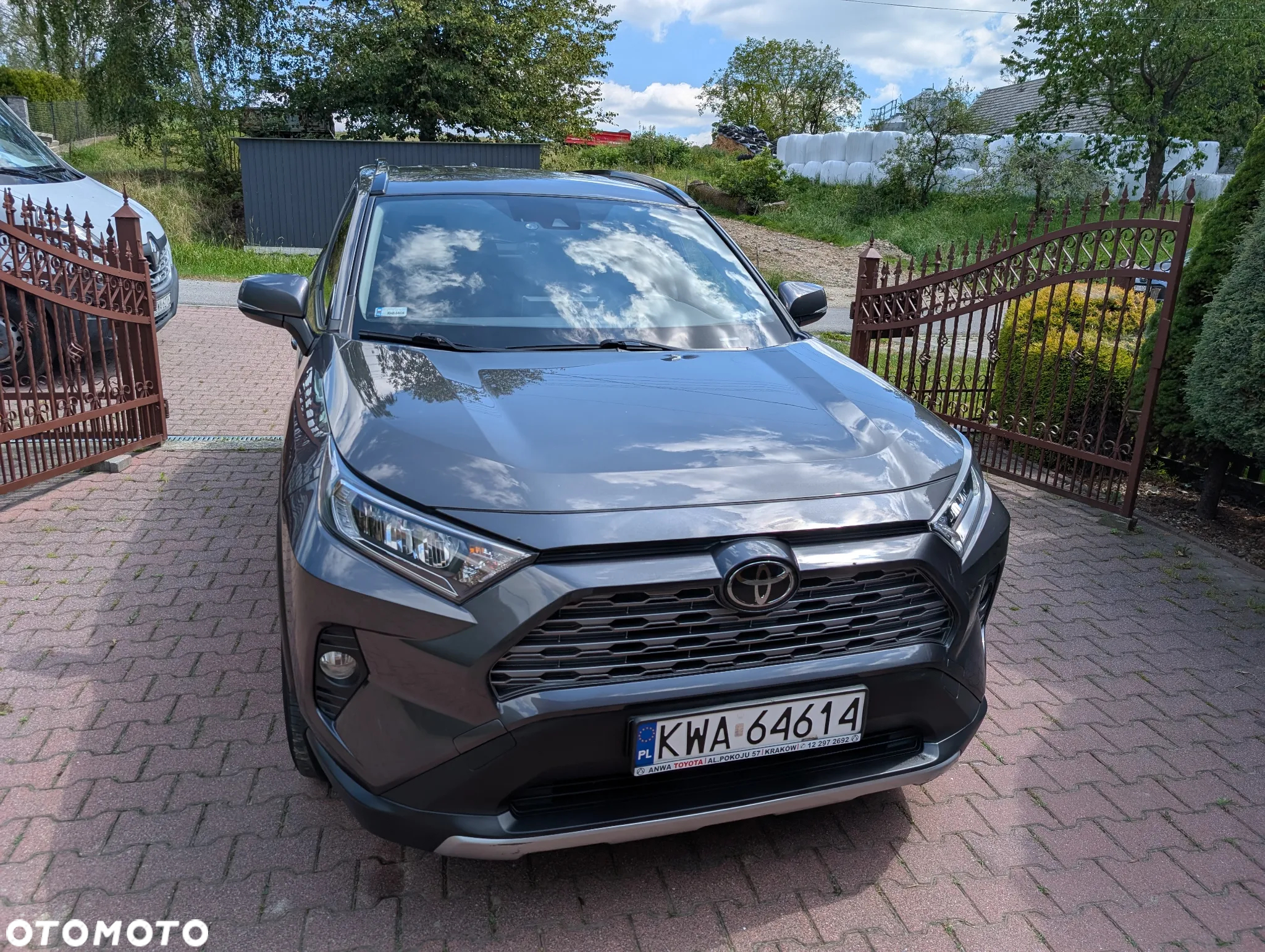 Toyota RAV4 - 5