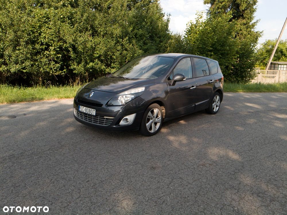 Renault Scenic - 1