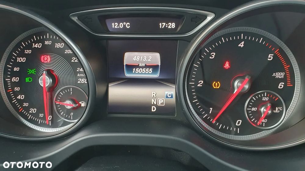 Mercedes-Benz CLA Shooting Brake 220 (CDI) d 7G-DCT AMG Line - 18