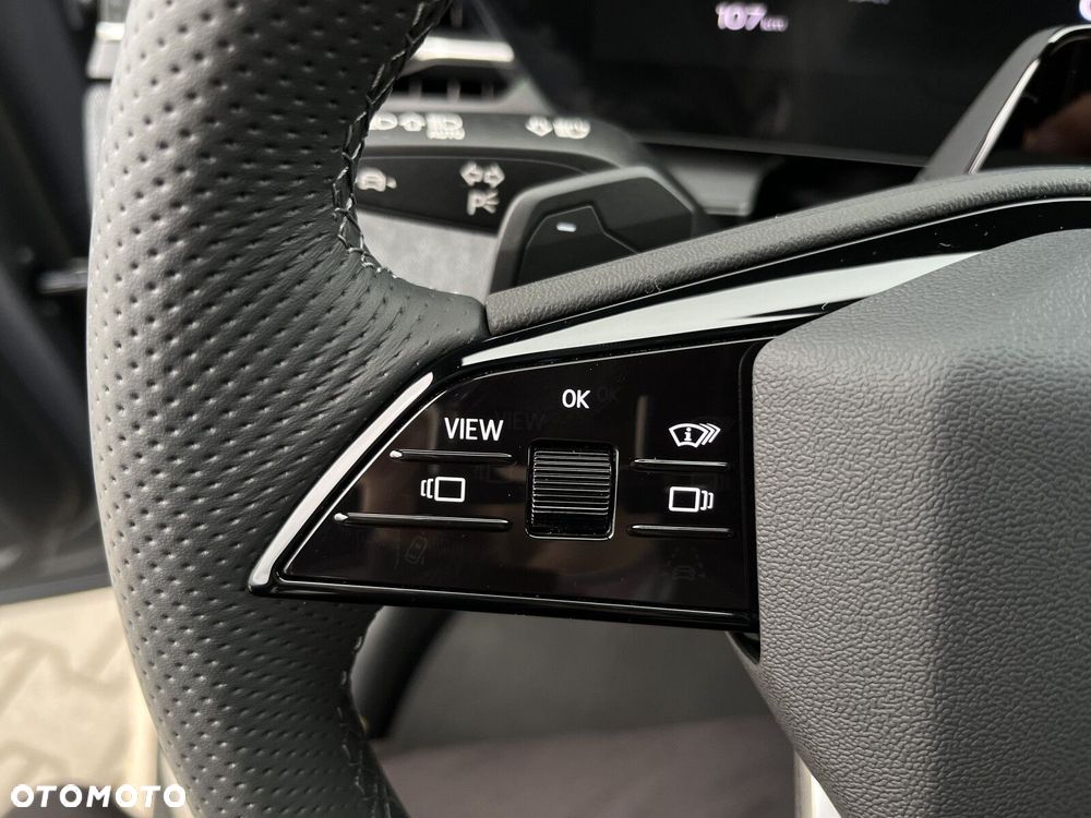 Audi Q6 e-tron - 36