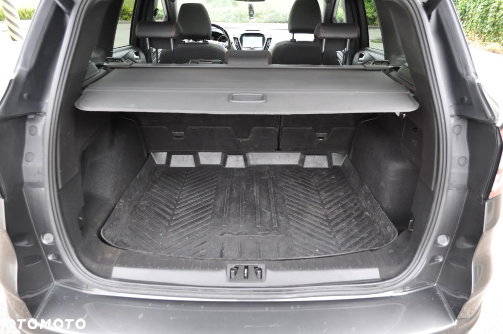 Ford Kuga 2.0 TDCi 4x4 Individual - 38