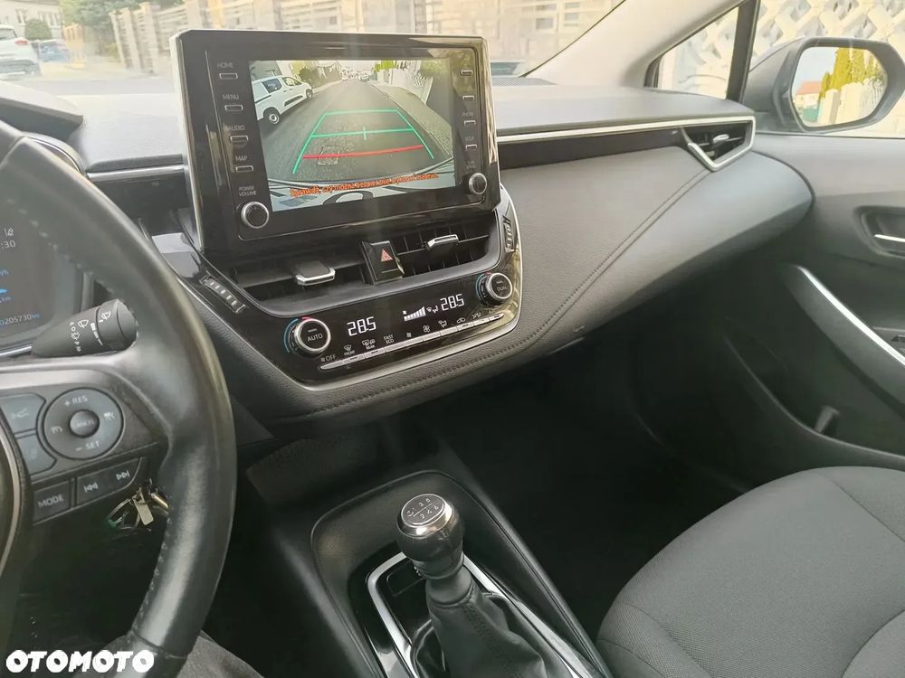 Toyota Corolla 1.6 Comfort - 21