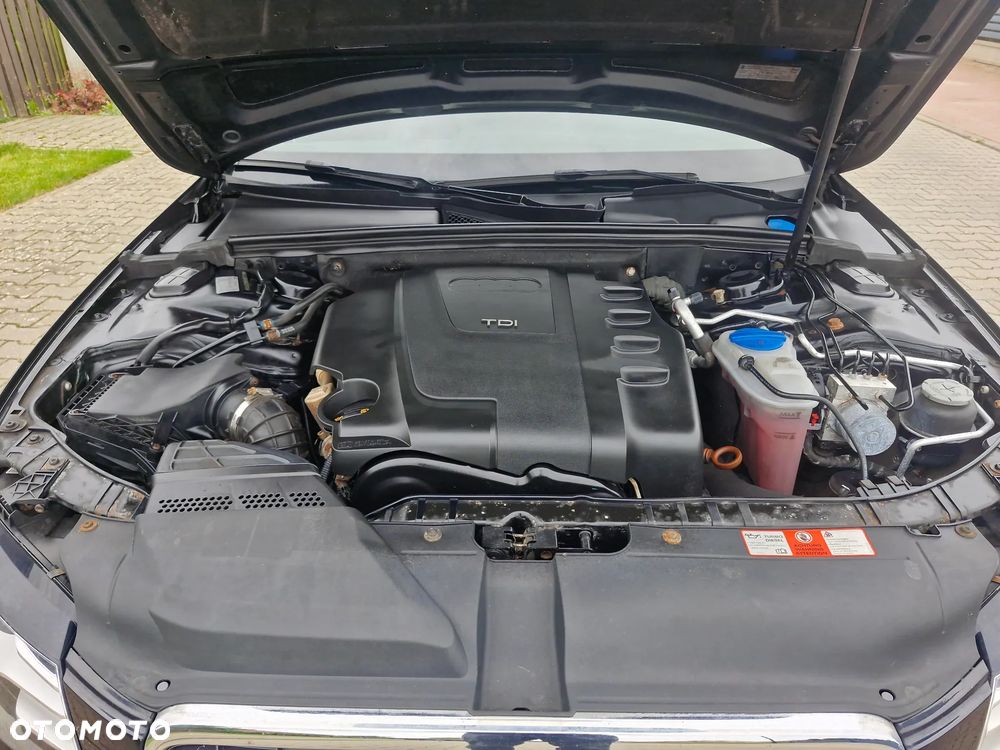 Audi A4 Limousine - 30