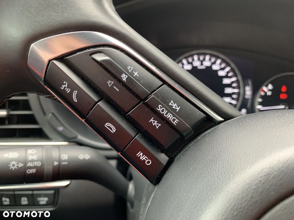 Mazda 3 2.0 mHEV Exclusive Line - 20