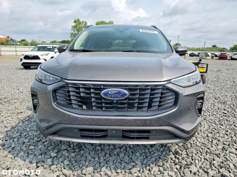 Ford Escape - 2