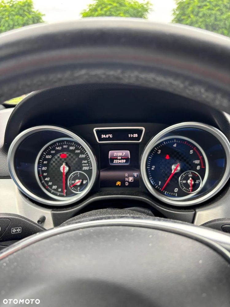 Mercedes-Benz GLE 250 d 4-Matic - 16