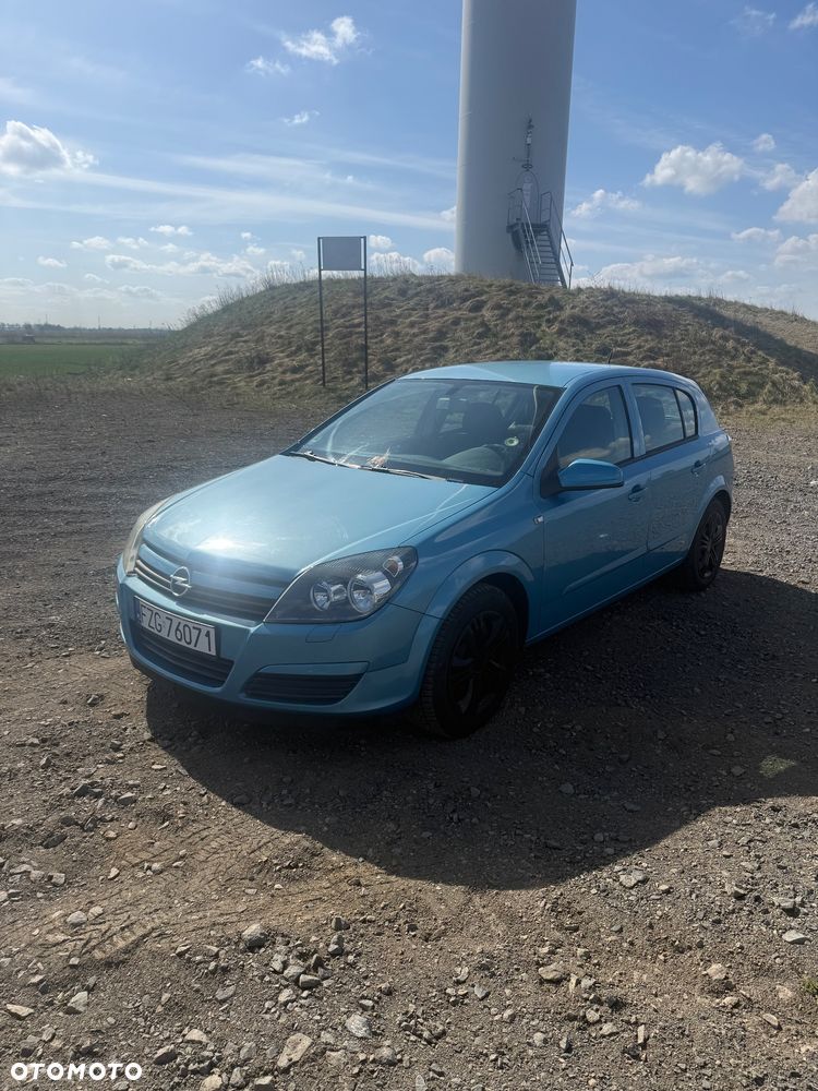 Opel Astra 1.4 Essentia - 2