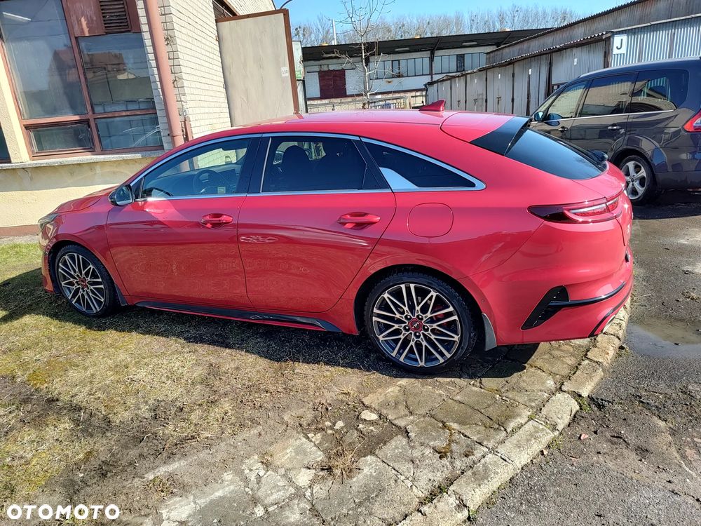Kia ProCeed - 4