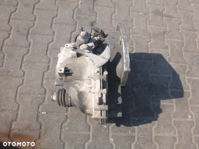 MANUALNA SKRZYNIA BIEGÓW SAAB II 9-3 F40 1.9 TiD - 3