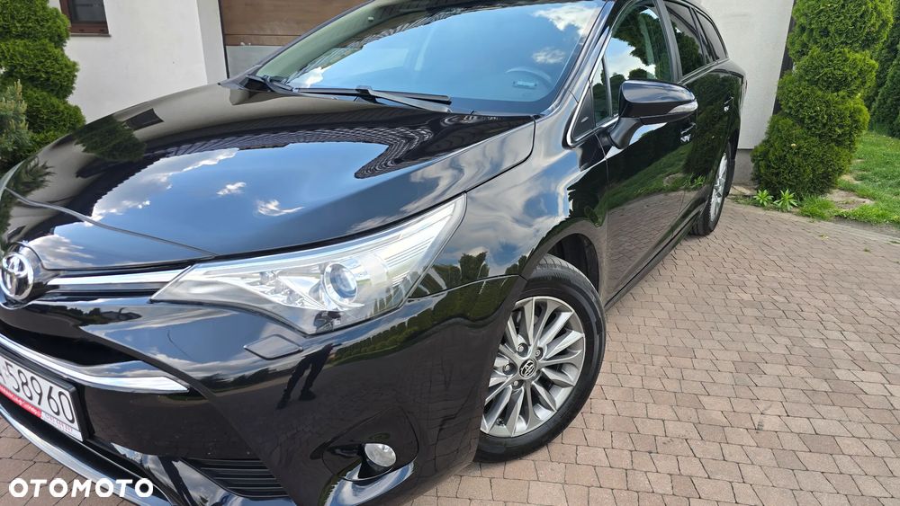 Toyota Avensis - 3