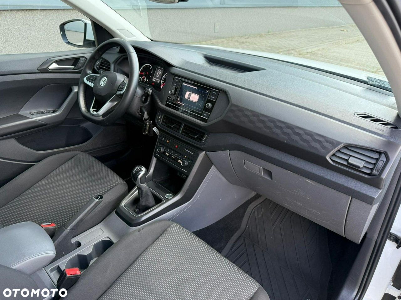 Volkswagen T-Cross 1.0 TSI Life - 17
