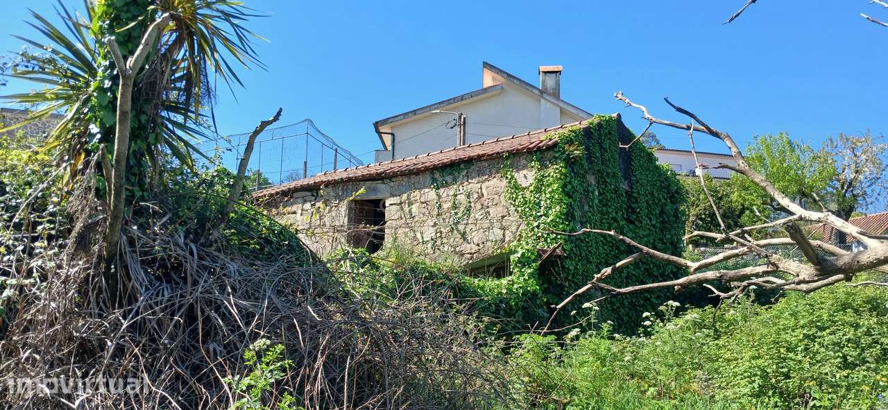 Casa Antiga com Vista Campestre em Aguiar, Barcelos - Grande imagem: 4/9