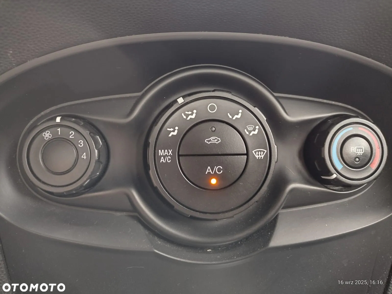 Ford Fiesta - 17