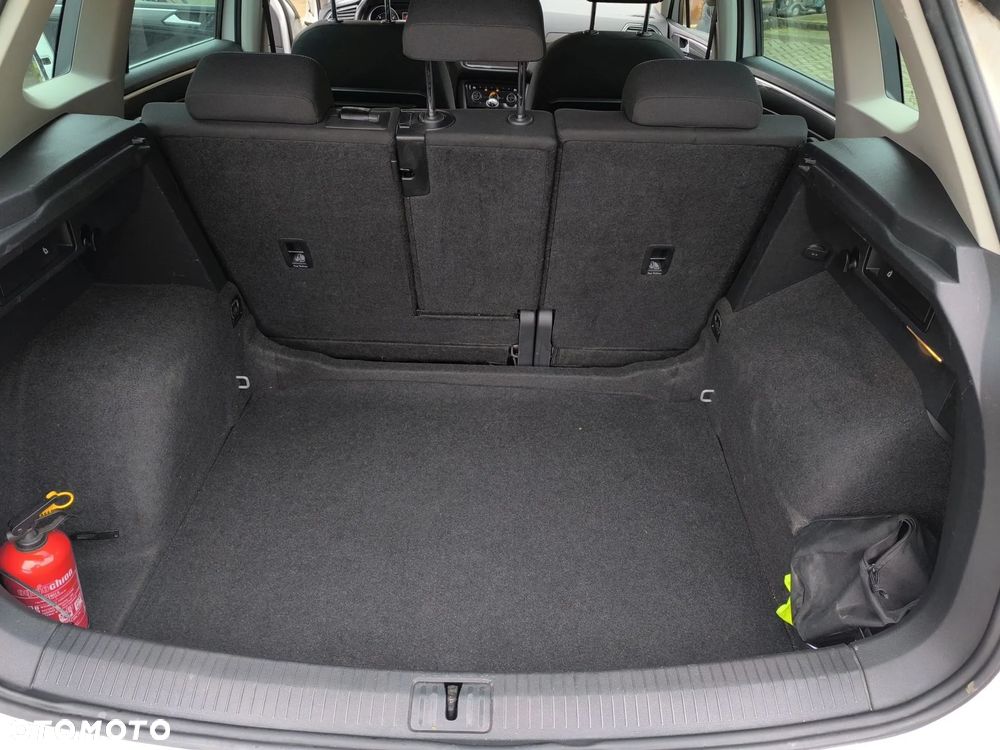 Volkswagen Tiguan 2.0 TDI SCR IQ.DRIVE - 19