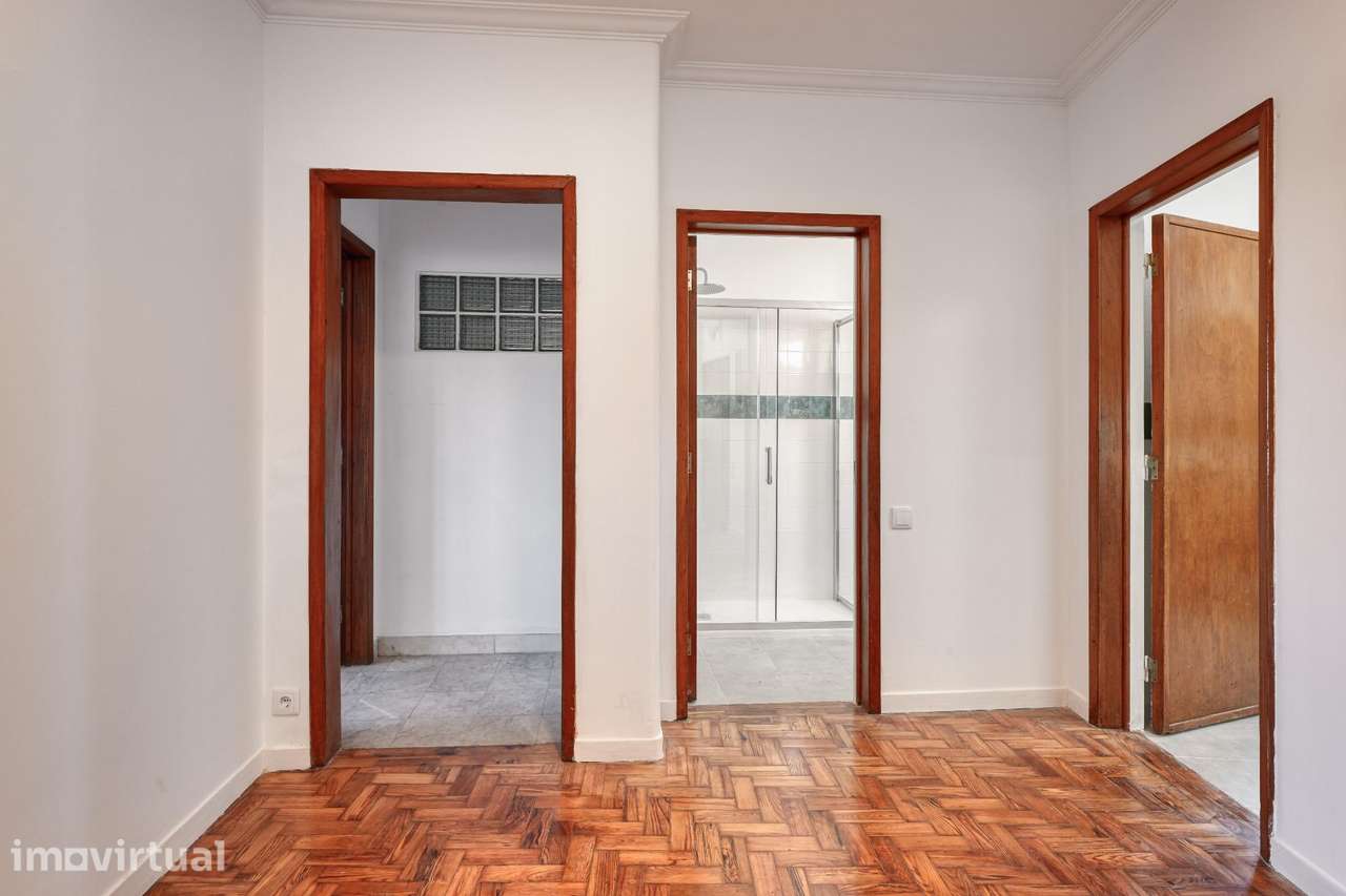 Apartamento T2 Remodelado | Amoreira, Alcabideche - Grande imagem: 3/19
