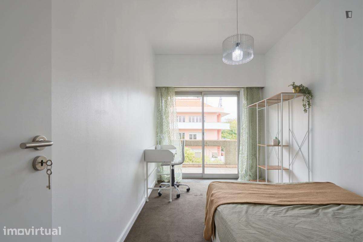 Quarto - localizado em Lisbon - Grande imagem: 2/42