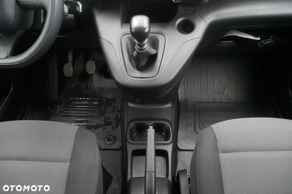 Toyota ProAce 1.5 D-4D Long Active SalonPL VAT23% - 11